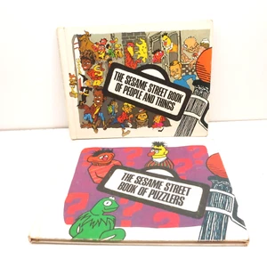 Lot of 2 Vintage Sesame Street Book Puzzles / People & Things Hardcover 1970 - Picture 1 of 12