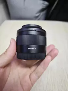 Sony Sonnar T* FE 35mm f/2.8 ZA Full Frame Fixed Prime Lens for Sony E-mount - Picture 1 of 6