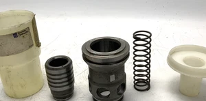 NEW REXROTH HYDRAULICS LC 40 A10E7X/ VALVE LC40A10E7X/ R900937998 - Picture 1 of 2