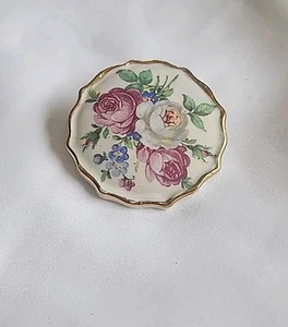 Vintage Hand Painted Porcelain Brooch Pin Floral Design (96) - Bild 1 von 6