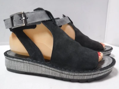 Sandalias de cuña GA2 para mujer NAOT Verbena negras grises con correa al tobillo cómodas talla 38 7 Foto 1 de 4