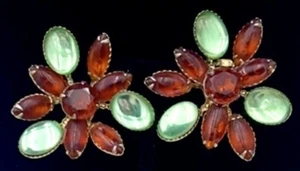 VTG AUSTRIAN Green and Topaz Molded Frosted GLASS  EARRINGS  Clip On LARGE - Picture 1 of 7