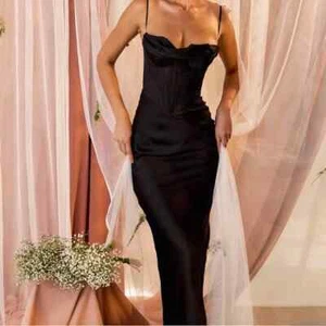 HOUSE OF CB Charmaine Corset Satin Maxi Dress, Black, Sz S - Picture 1 of 13