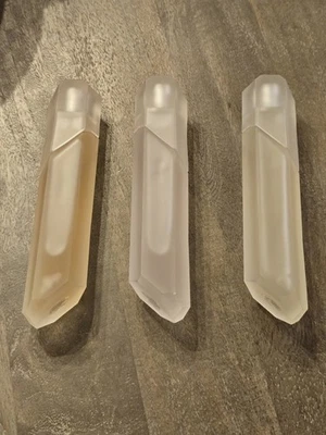 Аромат Crystal Gardenia Oud от KKW снят с производства Kim Kardashian Citrus  - Изображение 1 из 4