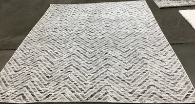 Alfombra Mancha Trasera Marfil Carbón 8'-0" x 10'-0", Precio Reducido 1172681902 ADR104N-8 Foto 1 de 4