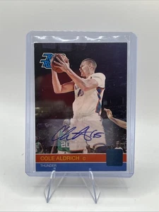 Donruss Rated Rookie 185/399 Cole Aldrich #238 2010-11 automático RC Kansas Jayhawks - Imagen 1 de 3