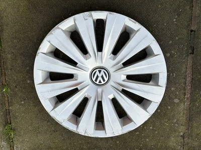 VOLKSWAGEN GOLF 15" WHEEL TRIM X 1 HUB CAP GENUINE CADDY GOLF MK7 VW 5G0601147 - Image 1 of 4