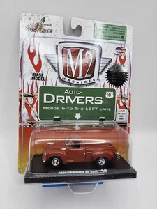 M2 Machines 1950 Studebaker 2R Truck Orange Auto Drivers R19 13-03 Limited Produ - Picture 1 of 2