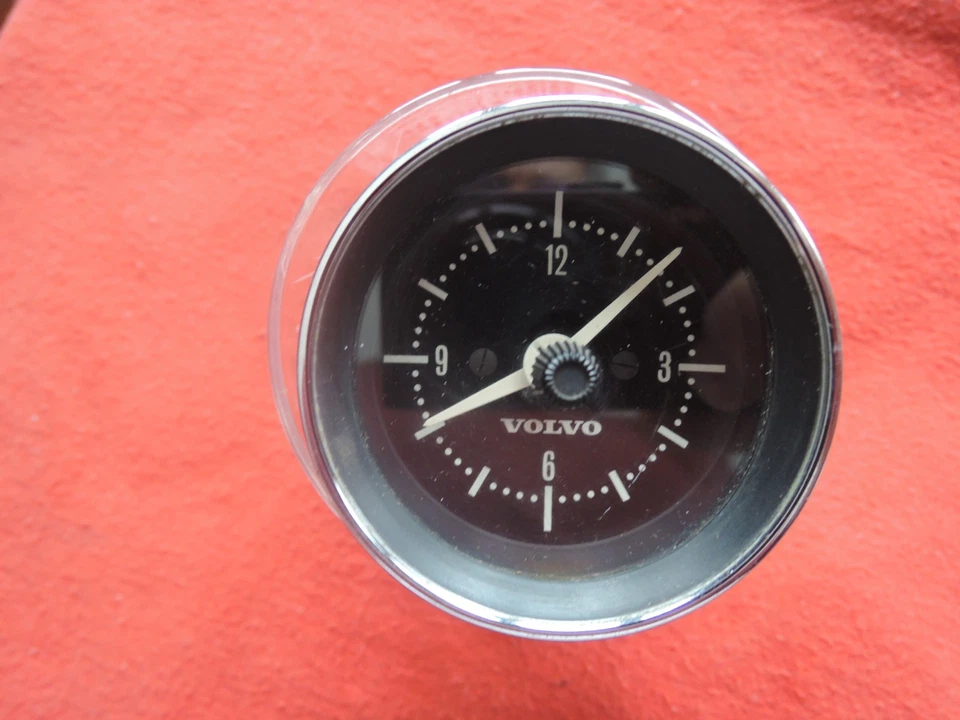 VOLVO 164 E Used Original Round DASHBOARD CLOCK by KIENZLE / VDO Untested - Image 1 of 4