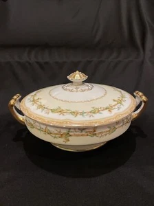 Noritake (680) Olympia Round Covered Vegetable Dish-Japan-Discontinued. - Picture 1 of 9