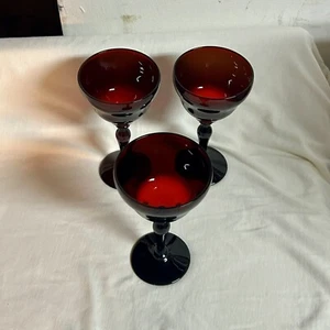 Vtg MCM Deep Ruby Red Ombré Stemmed Sherry Cordial Liqueur Glasses 5.5”, 4 Oz - Picture 1 of 16