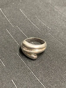 STERLING SILVER RING - WRAP-AROUND FINGER - Picture 1 of 2