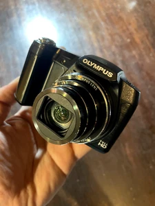 Olympus Stylus SZ-16 16.0 MP FULL HD Digital Camera - FOR PARTS - Bild 1 von 12