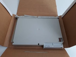 Siemens 6ES5451-4UA14 SIMATIC S5 Digital output 451-4 - Picture 1 of 4