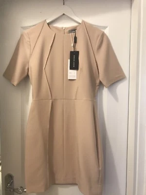 Finders Keepers So Divide Mini Dress (New with Tags) - Imagem 1 de 4