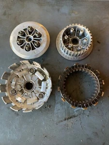 2002 YAMAHA 00-02 YZ426F OEM COMPLETE CLUTCH W PLATES BASKET HUB  - Picture 1 of 10