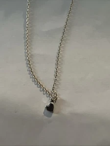 "Collar colgante corazón tono plata estampado HH2 para mujer bisutería 15"" pulgadas" - Imagen 1 de 5