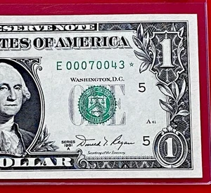 1981A STAR NOTE $1 DOLLAR BILL ( RICHMOND E ) Low Serial Number -UNCIRCULATED - Picture 1 of 3