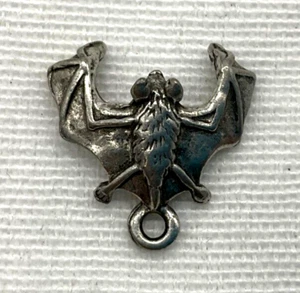 Nuevo, Joyería de Moda, Collar Murciélago Colgante Acero en Color Cromo - Imagen 1 de 3