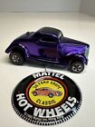 Vintage 1969 Hot Wheels Redline Purple Classic '36 Ford Coupe & Button