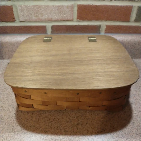 Wood Linen Lined Basket With Handles & Hinged Lid For Casserole Dish-Vtg Cover