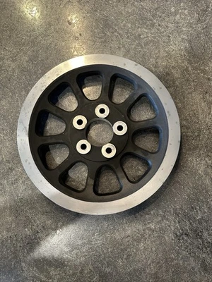 07-17 Harley Softail Fatboy Dyna correa de transmisión polea piñón 66T 20 mm 37715-07 Foto 1 de 4