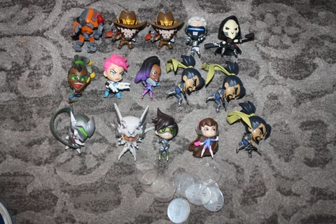 Lot of 15 Overwatch Mini Figurines Figures 2.5" PVC Cover