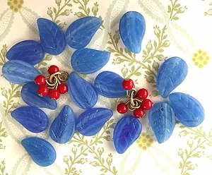 Czech Leaves, Vintage Leaf Beads, Czech Beads,Sapphire Leaves,Glass beads,#1629 - Picture 1 of 10