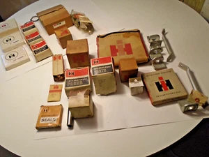 Lot of 25 Vintage IH International Harvester Parts, semi truck tractor usa seals - Picture 1 of 7