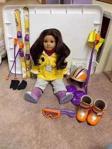 American Girl- Jess and ski equipment! - Picture 1 of 2