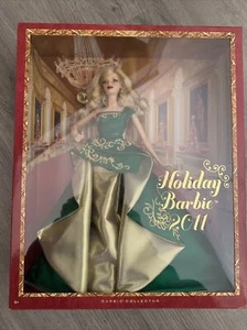Barbie 2011 Sammlerstück Urlaub blonde Puppe - Neu im Karton - Bild 1 von 5