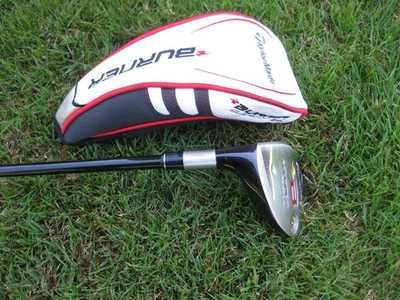 Madera de calle TaylorMade Burner Rescue 4 22° Reax grafito súper rápido regular Foto 1 de 4