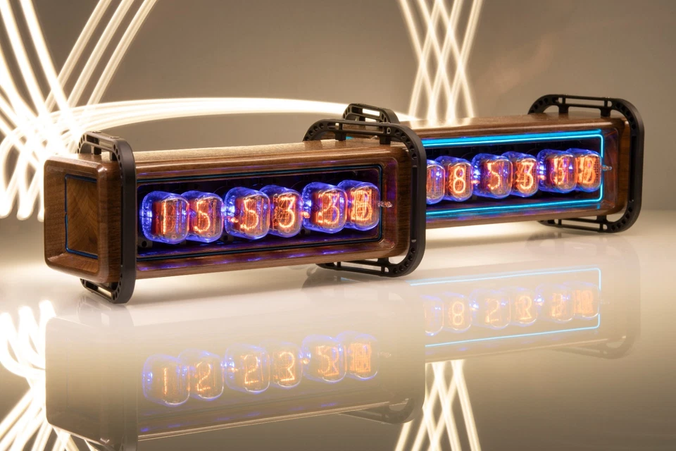 Raro Reloj Tubos Nixie 6IN-12 - Nogal Sólido, Soporte de Aluminio, Retroiluminación - De Colección Foto 1 de 4
