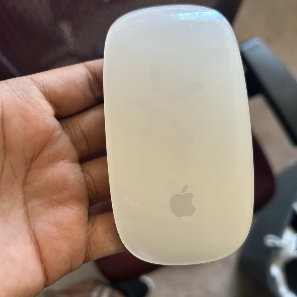 Apple Magic Mouse V2 A1657 Wireless Bluetooth, Rechargeable - - Image 1 of 4