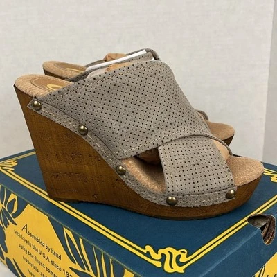 Sbicca Declan Shoes Wedge High Heel Stone Color Size 8 / 39 Slip On Stud Detail - Image 1 of 4