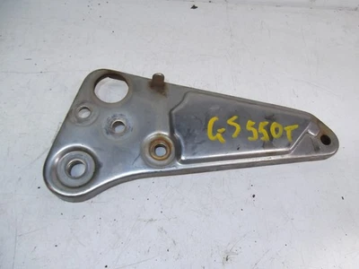 COLGADOR REPOSAPIÉS DERECHO SUZUKI GS550T Foto 1 de 4