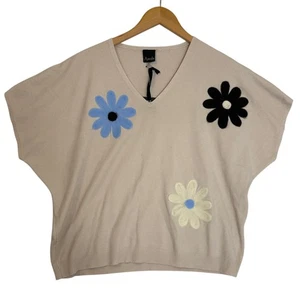 Aaeda Luscious Floral Embroidered V-Neck Sweater Size XL Dolman Sleeve Cozy NEW - Picture 1 of 7