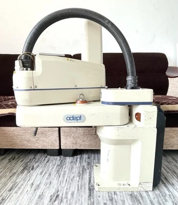 Adept Technology Cobra s800 Robot Arm (UNTESTED) - Image 1 of 4