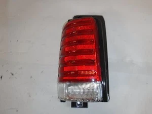 91-95 Chrysler Town&Country Taillight Left Driver LH (B) - Picture 1 of 1
