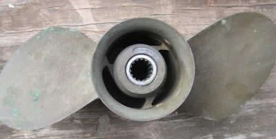 Hélice de 2 hojas Mecury Quicksilver Bronze 48-31456 Foto 1 de 3