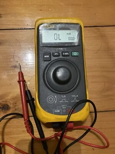 Fluke 707 Current Loop Calibrator - Picture 1 of 2