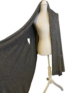 Lululemon Live Freely Wrap Scarf One Size Black Gray Angel W9AUWS Merino Wool - Picture 1 of 13
