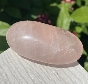 Piedra de palma de cristal curativo pulida hecha a mano MADAGASCAR 2,24" - Imagen 1 de 4