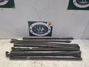 LAND ROVER DISCOVERY 1 300TDI WINDOW RUBBER SEALS - Picture 1 of 6