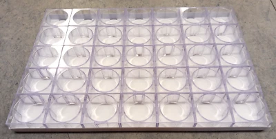 VASSOIO PER STAMPI MONOPORZIONE ROTONDI - PAVONI/PADERNO 47652-01 - TEGLIA 60X40 - Immagine 1 di 4