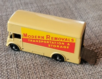 Furgoneta de mudanza moderna vintage años 60 Budgie Models Pantechnicon clásica no. 58 Foto 1 de 4