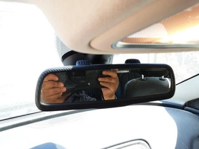 OEM Rear View Mirror  Sedan Automatic Dimming With Microphone Fits 15-17 200 125 - Image 1 of 4