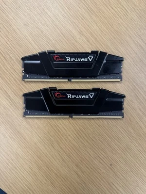 G.SKILL RipjawsV Series DDR4 64GB - ONE stick does NOT work, don’t know which - Image 1 of 2
