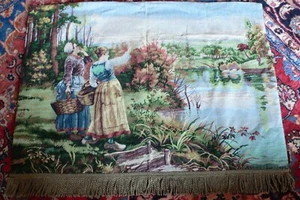 Gobelin Wandbehang, 98x76cm, goldige Fransen, Rückseite grüner Samt - Bild 1 von 4