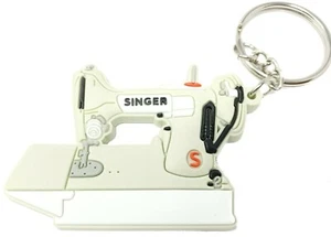 Singer Featherweight 221 Sewing Machine Keychain - Picture 1 of 2
